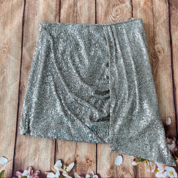 NWT Gianni Bini James Sequined Side Drape Skirt - Picture 4 of 14